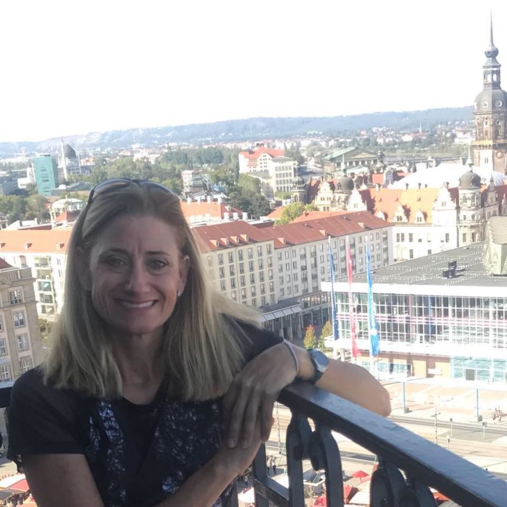 Meet your Posher, Jennifer